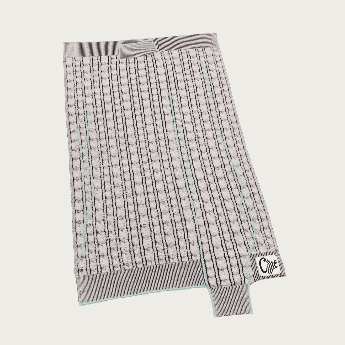 KNITTED SWEATER THROW – CANDY CANE