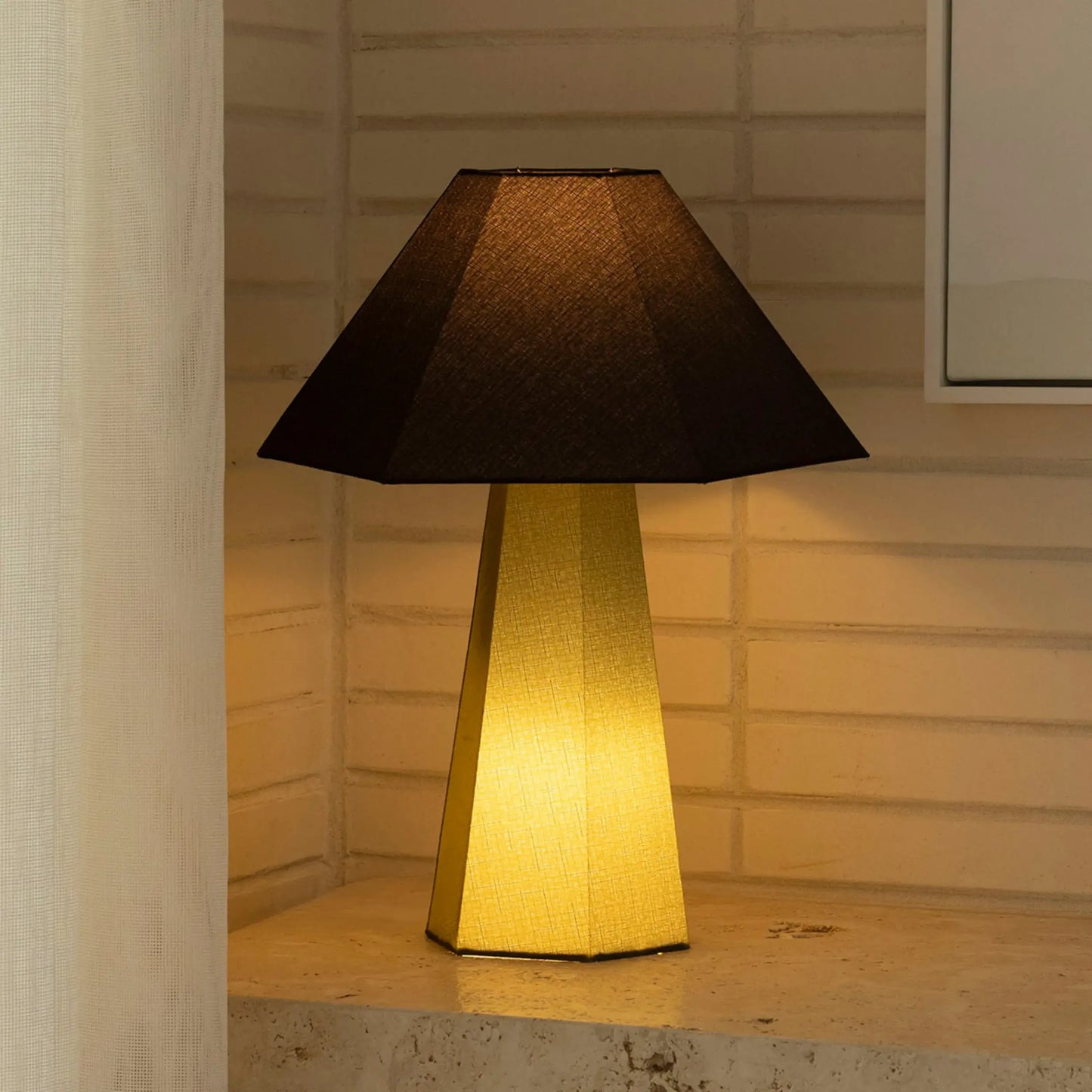 BLAKE TABLE LAMP – NOIR OLIVE