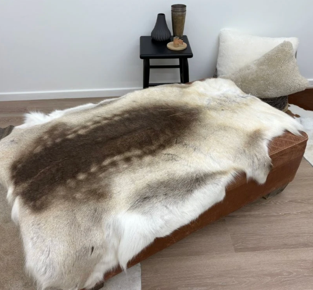 REINDEER HIDE - BEIGE