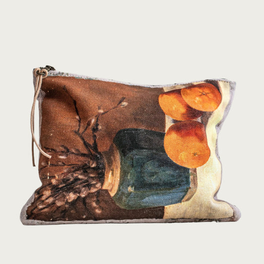 ORANGES ZIP CLUTCH
