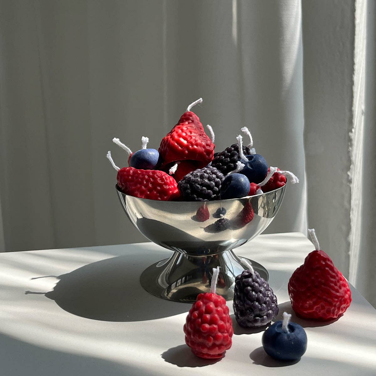 MIXED BERRY CANDLE – 16 PACK