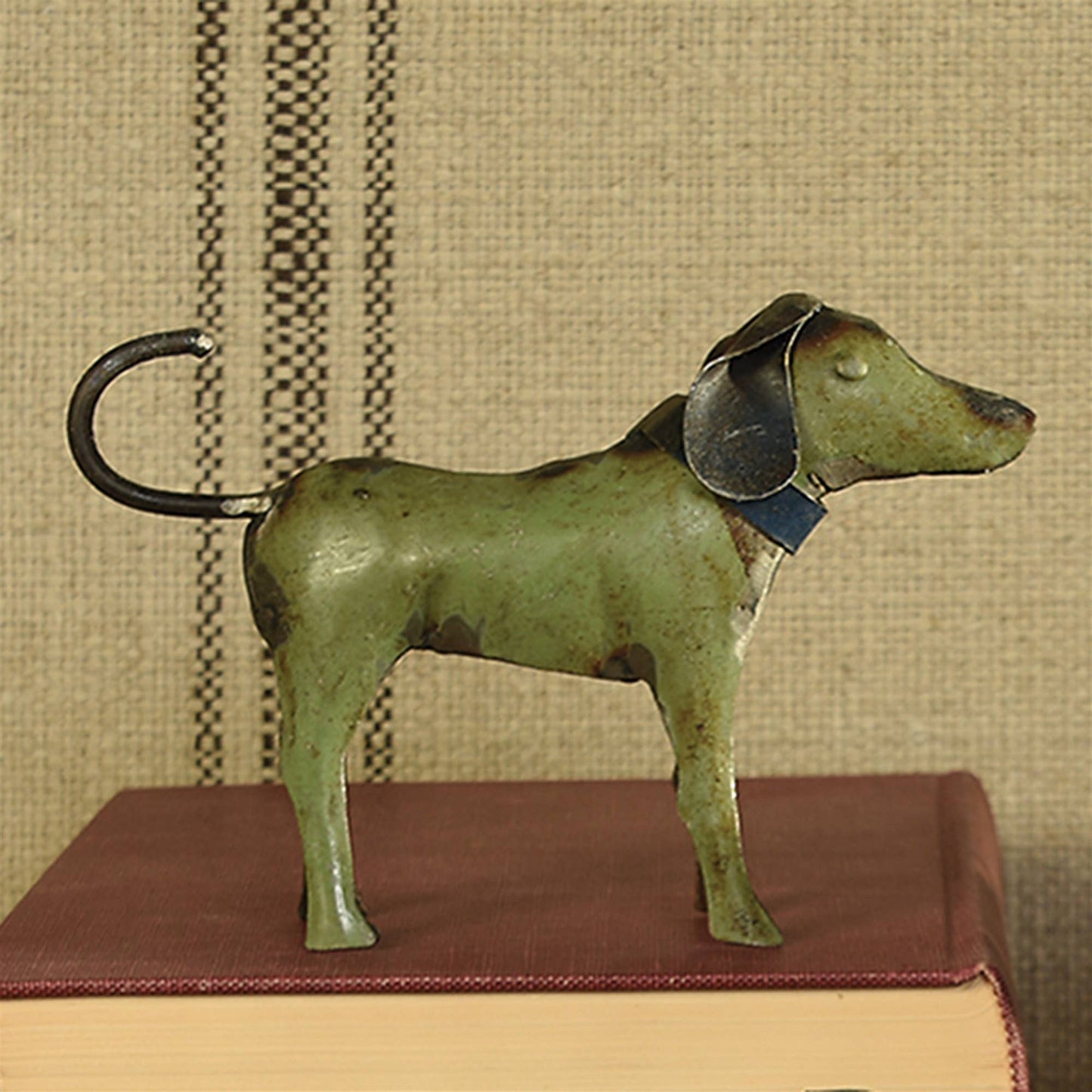 METAL DOGS - ASSORTED COLOURS