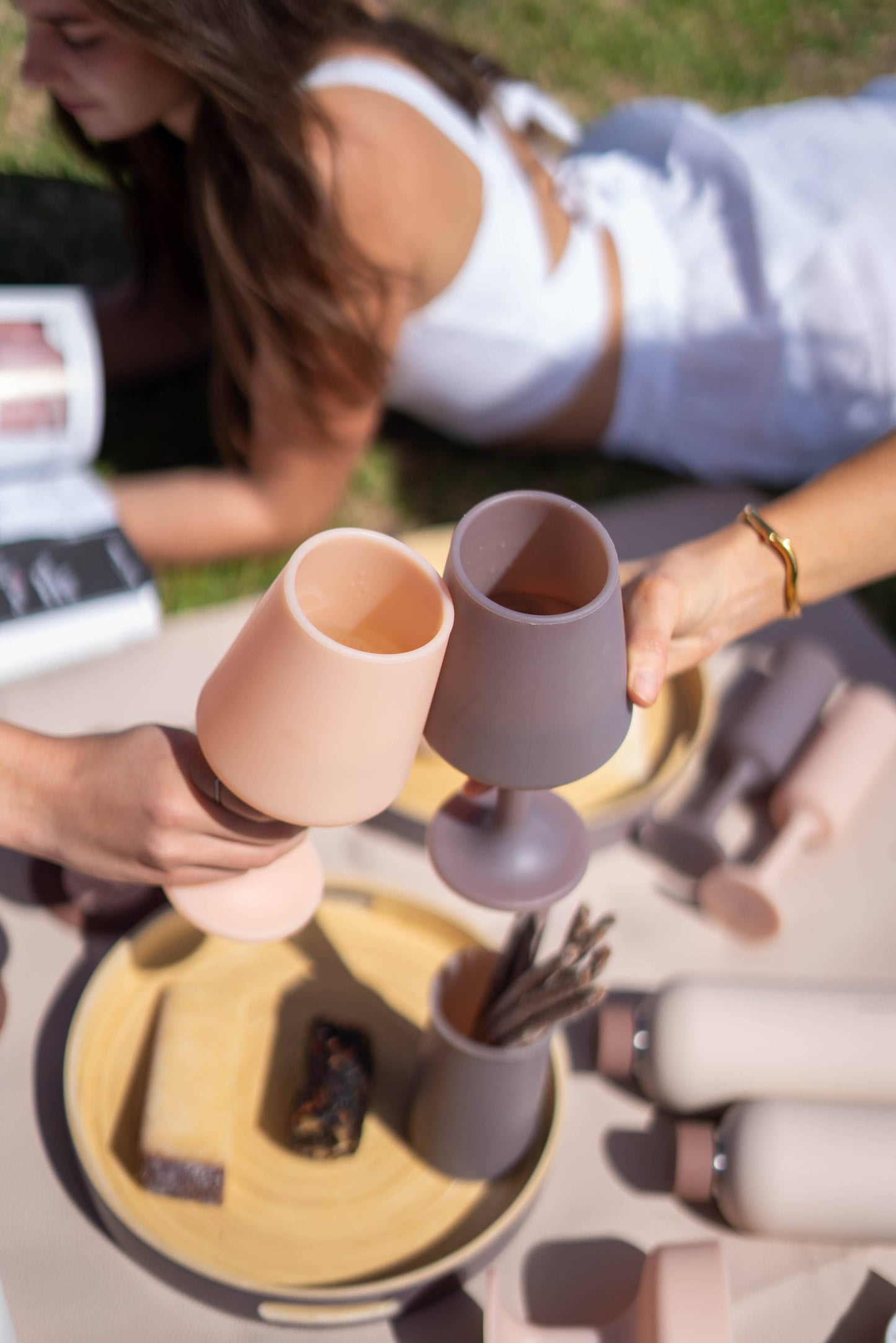 Unbreakable Silicone Wine Glasses – Latte | Donkey