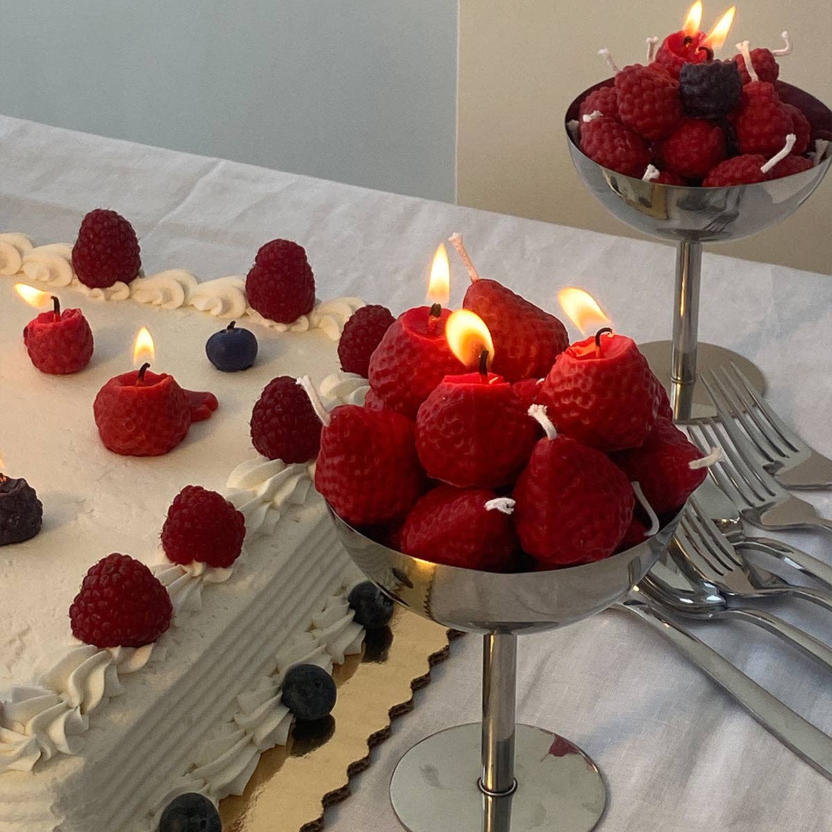 STRAWBERRY CANDLE – 6 PACK