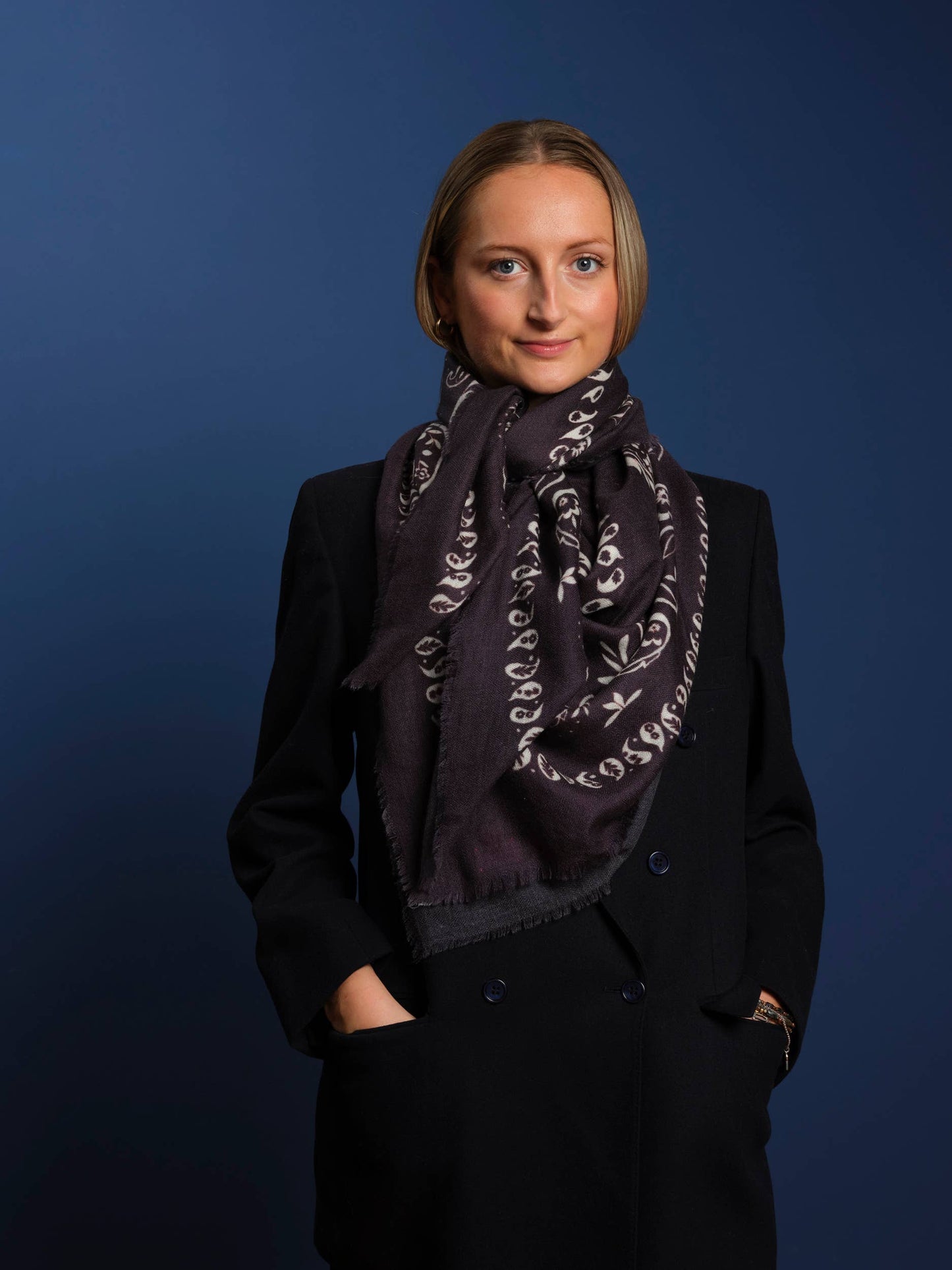 PRINTED XL CASHMERE BANDANA