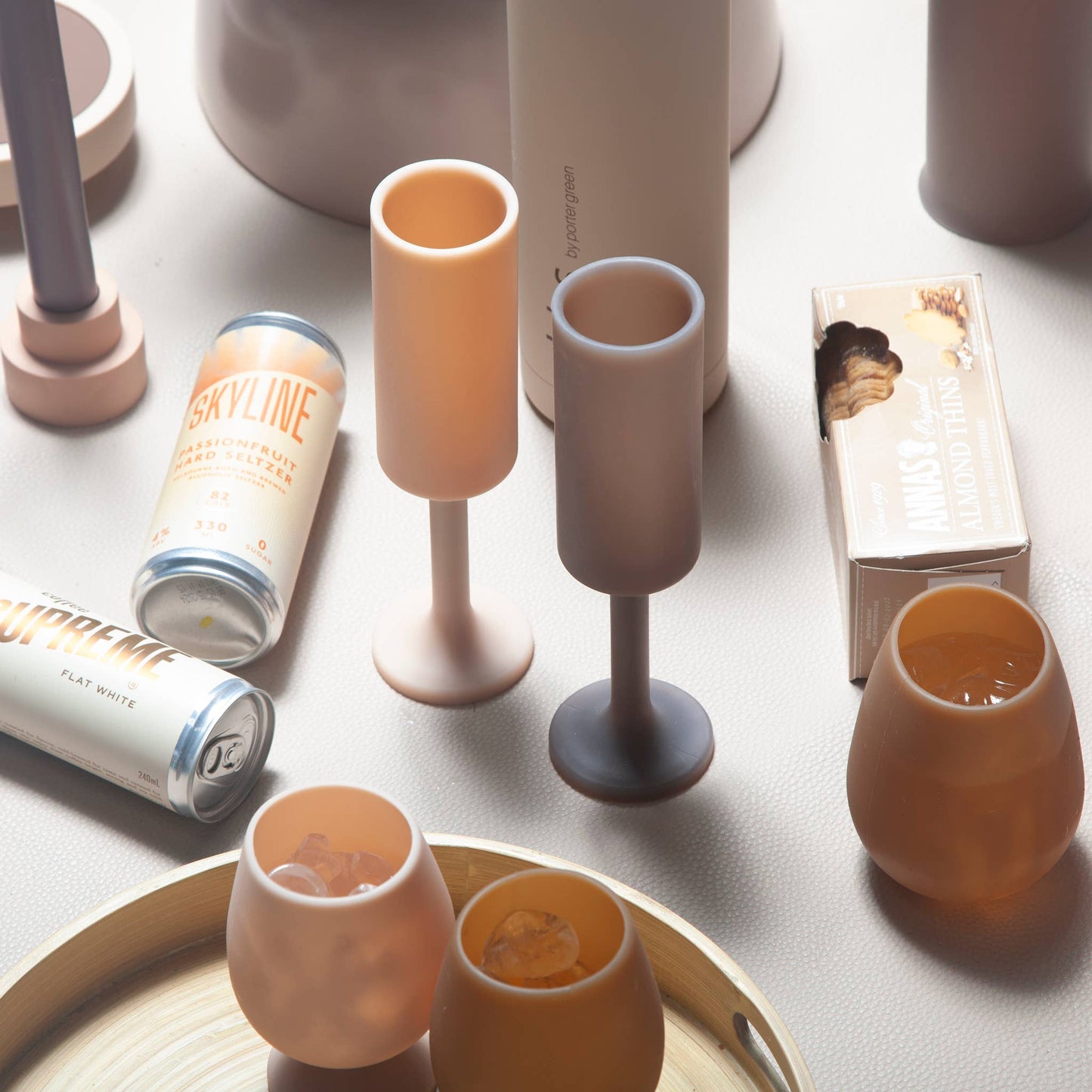 Unbreakable Silicon Champagne Flutes – Latte | Donkey