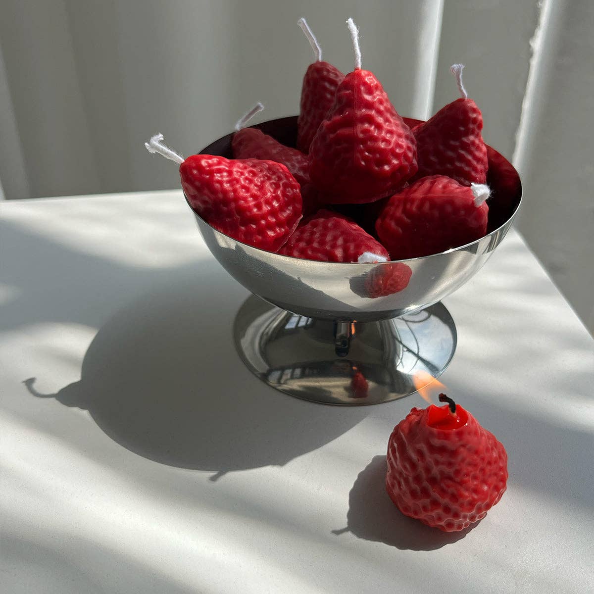 STRAWBERRY CANDLE – 6 PACK