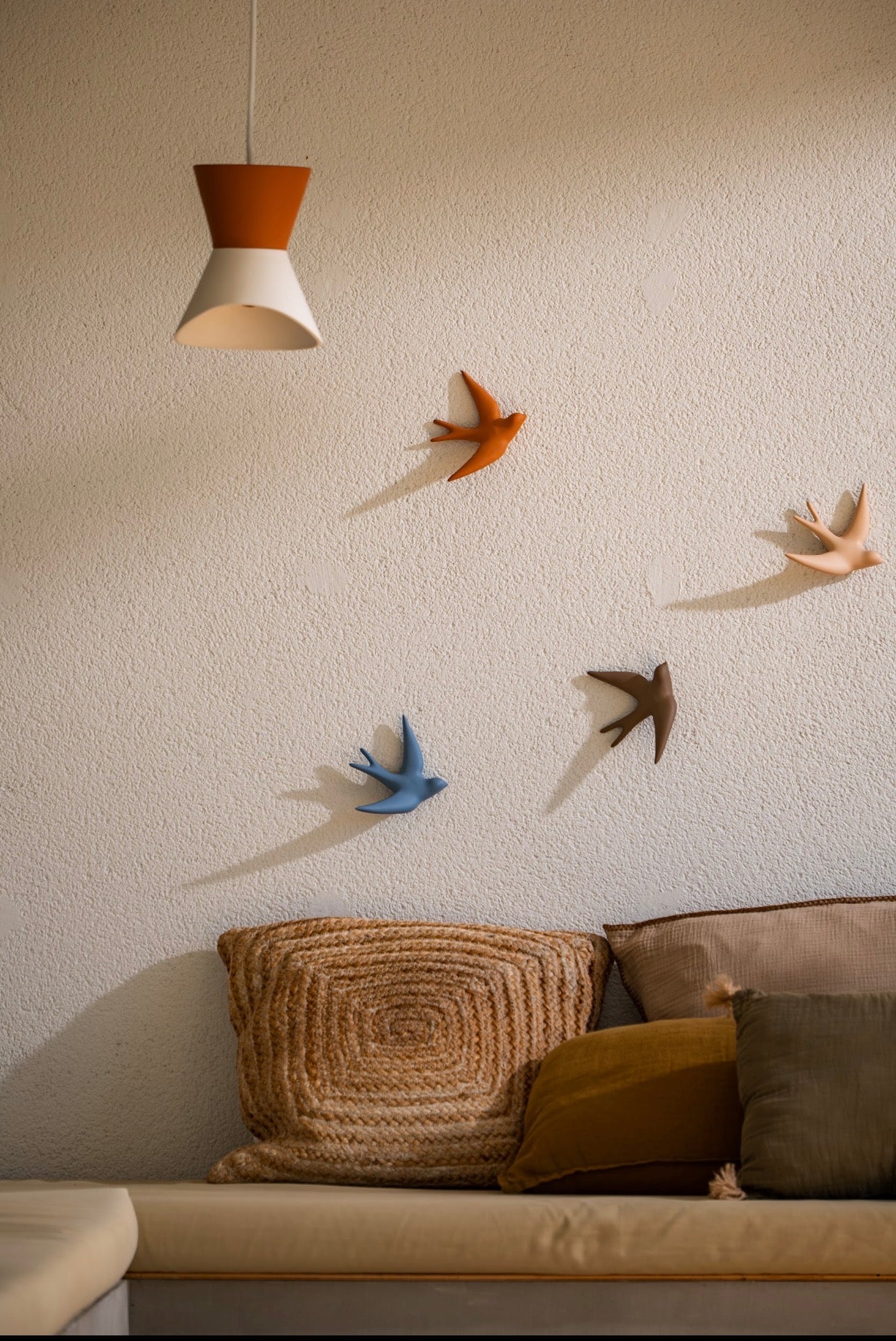 SWALLOW CERAMIC VOLAGE