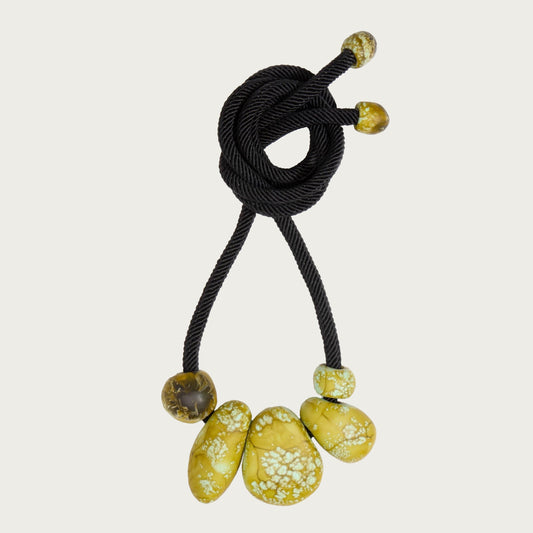 BOULDER NECKLACE