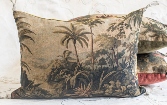Namrana Cushion