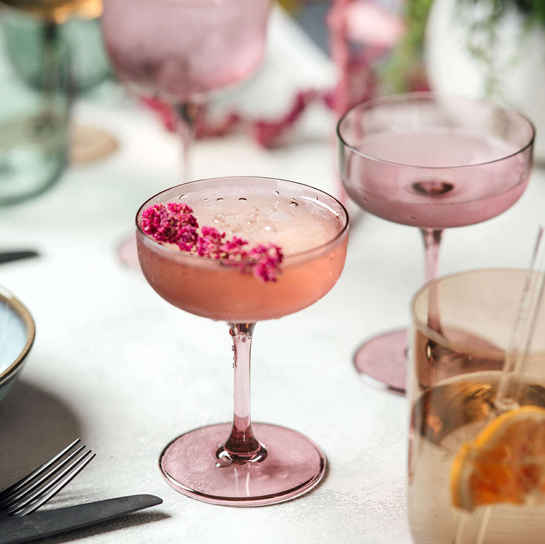 VILLEROY & BOCH - CHAMPAGNE / DESERT BOWL SET OF 2