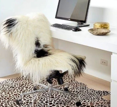 ICELANDIC SHEEPSKIN BLACK & WHITE