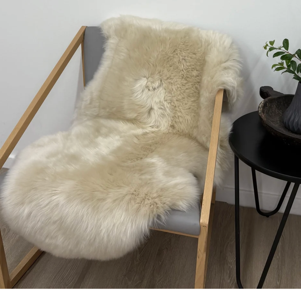 SHEEPSKIN RUG MERINO