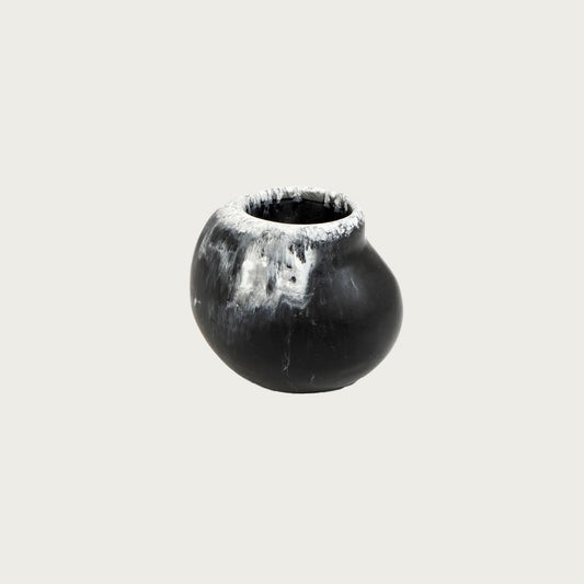 MEDIUM MOSS VASE – BLACK MARBLE