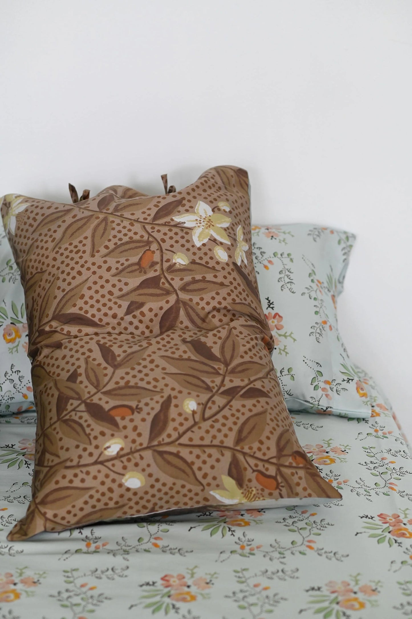 LAZYBONES PILLOW CASES