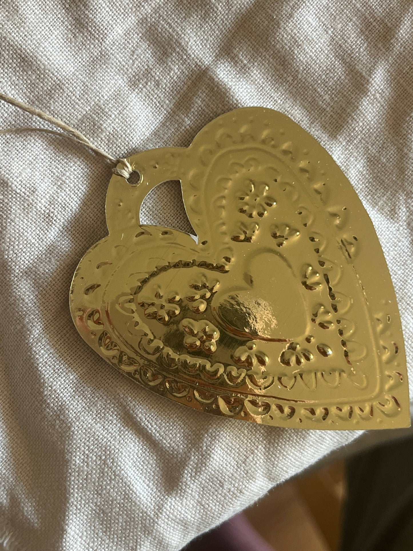 Heart- Faux-tin Ornament - Gold