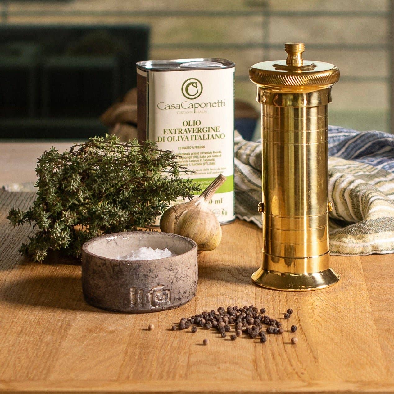 THE ORIGINAL 'CHEF'S MILL' 8/11/13" PEPPER GRINDER