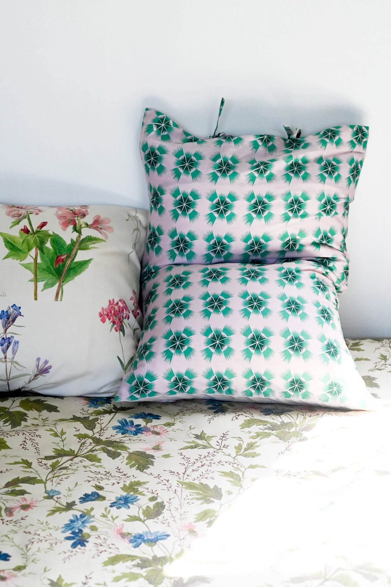 LAZYBONES PILLOW CASES